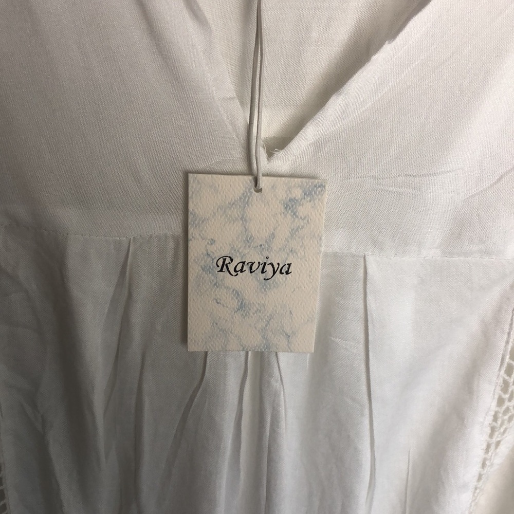 Raviya Long Flowy High Low Blouse Size M - Picture 4 of 8